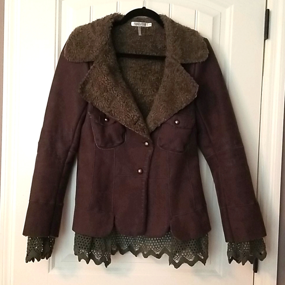 Adorable Monoreno Coat